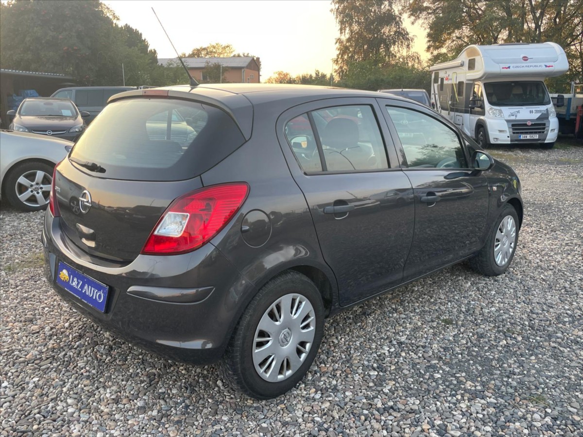 opel-corsa-1-2-i - 3
