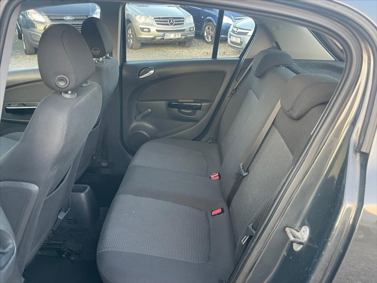 opel-corsa-1-2-i - 8