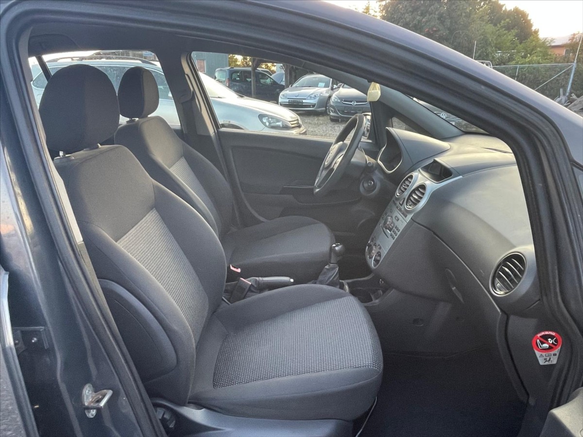 opel-corsa-1-2-i - 9