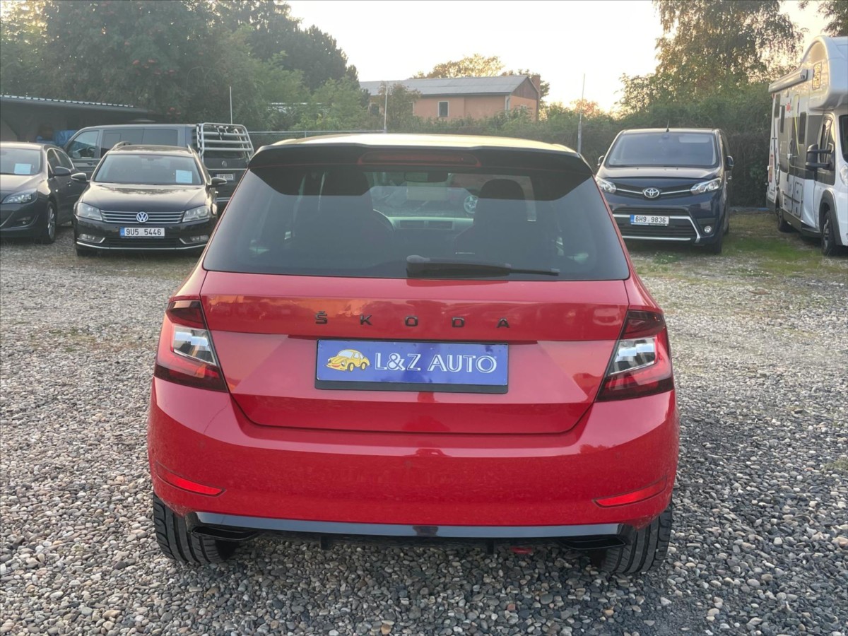 skoda-fabia-1-0-tsi-monte-carlo - 4
