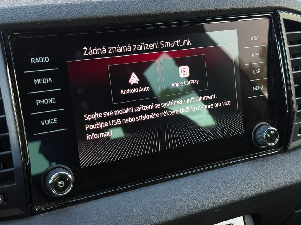 skoda-karoq-2-0tdi-110kw-dsg-4x4-sportline - 8