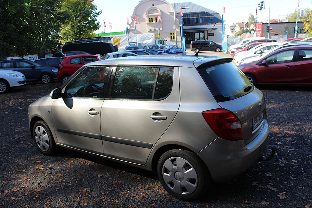 skoda-fabia-ii-1-2i-51-kw-klima - 8