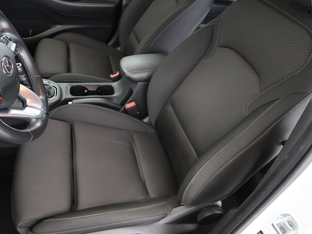 hyundai-i30-1-4-t-gdi-103kw-automat-kamera - 8