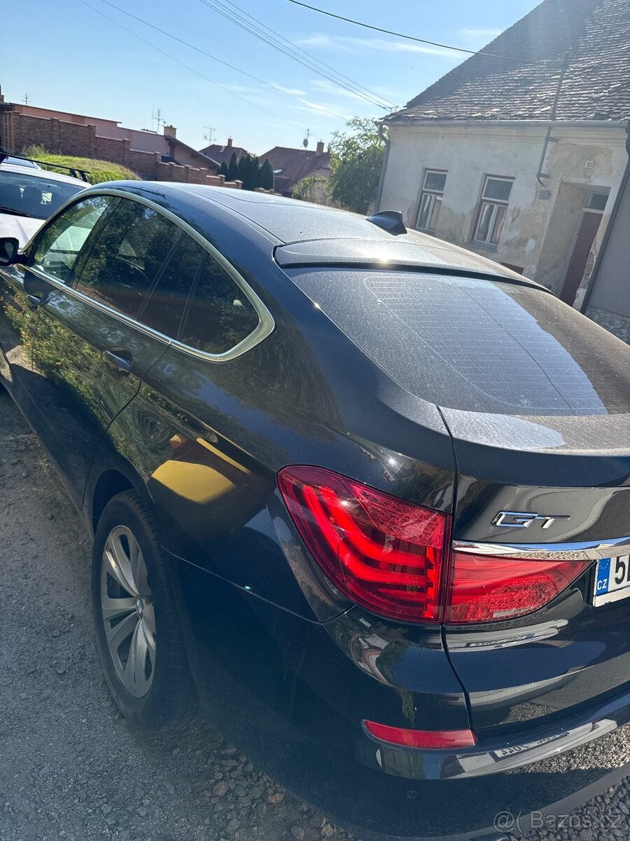 bmw-rada-5-3-0-gt-530-180kw-3-kuba-2010rok - 2