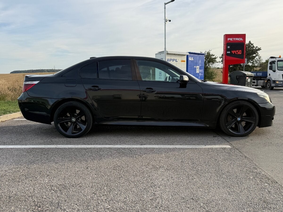 bmw-rada-5-3-0-535d-e60-lci-black-sapphire - 2