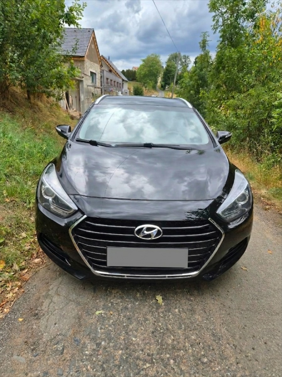 Hyundai i40 1,7   CRDi 104 kW, r. 2017-taž.zaříž