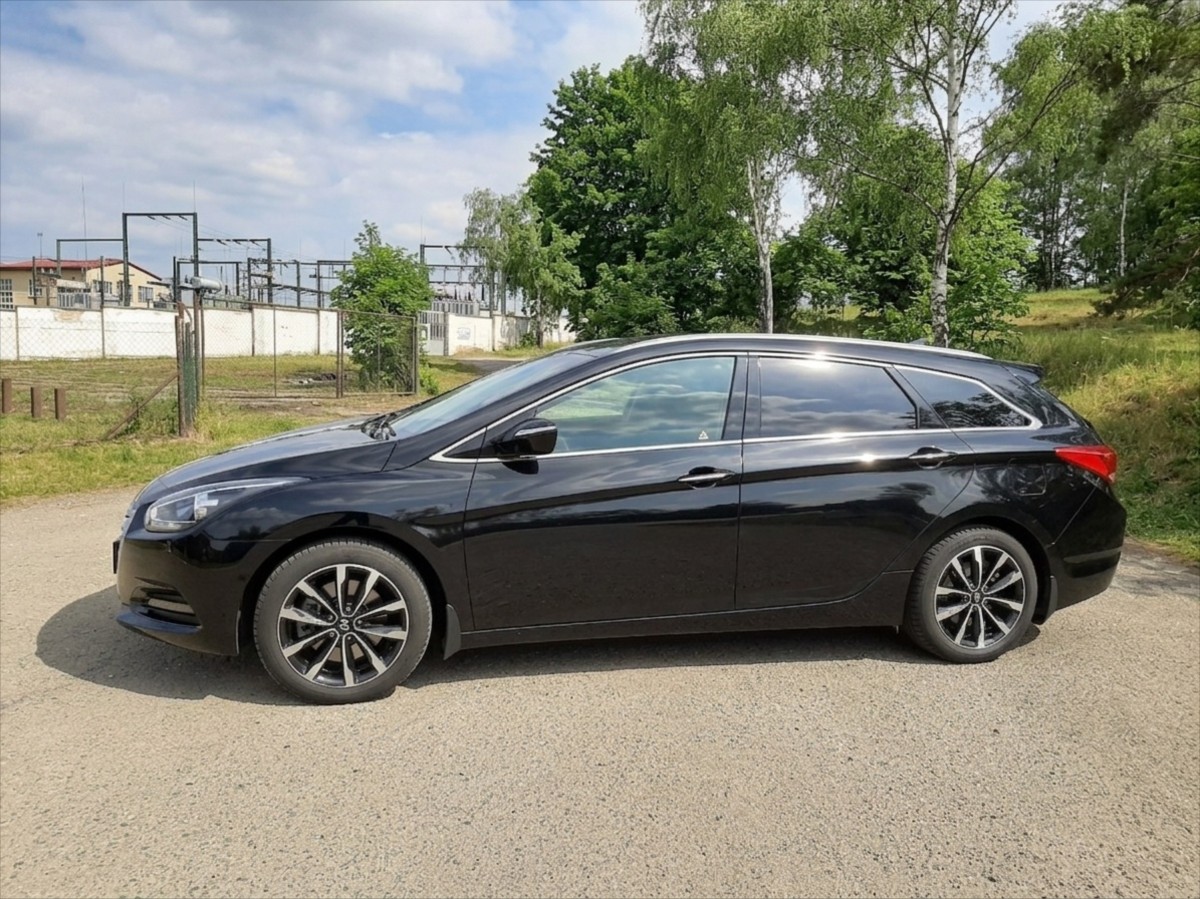 hyundai-i40-1-7-crdi-104-kw-r-2017-taz-zariz - 1