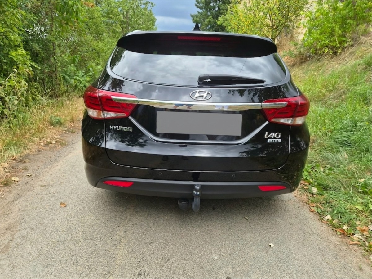 hyundai-i40-1-7-crdi-104-kw-r-2017-taz-zariz - 2