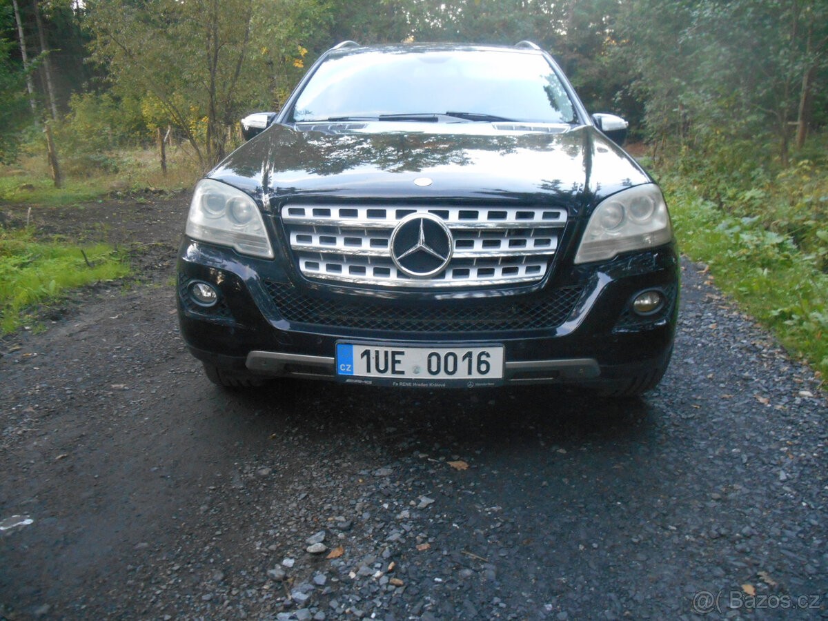 Mercedes-Benz Třídy M 2,0   ML 320 CDI (W164)