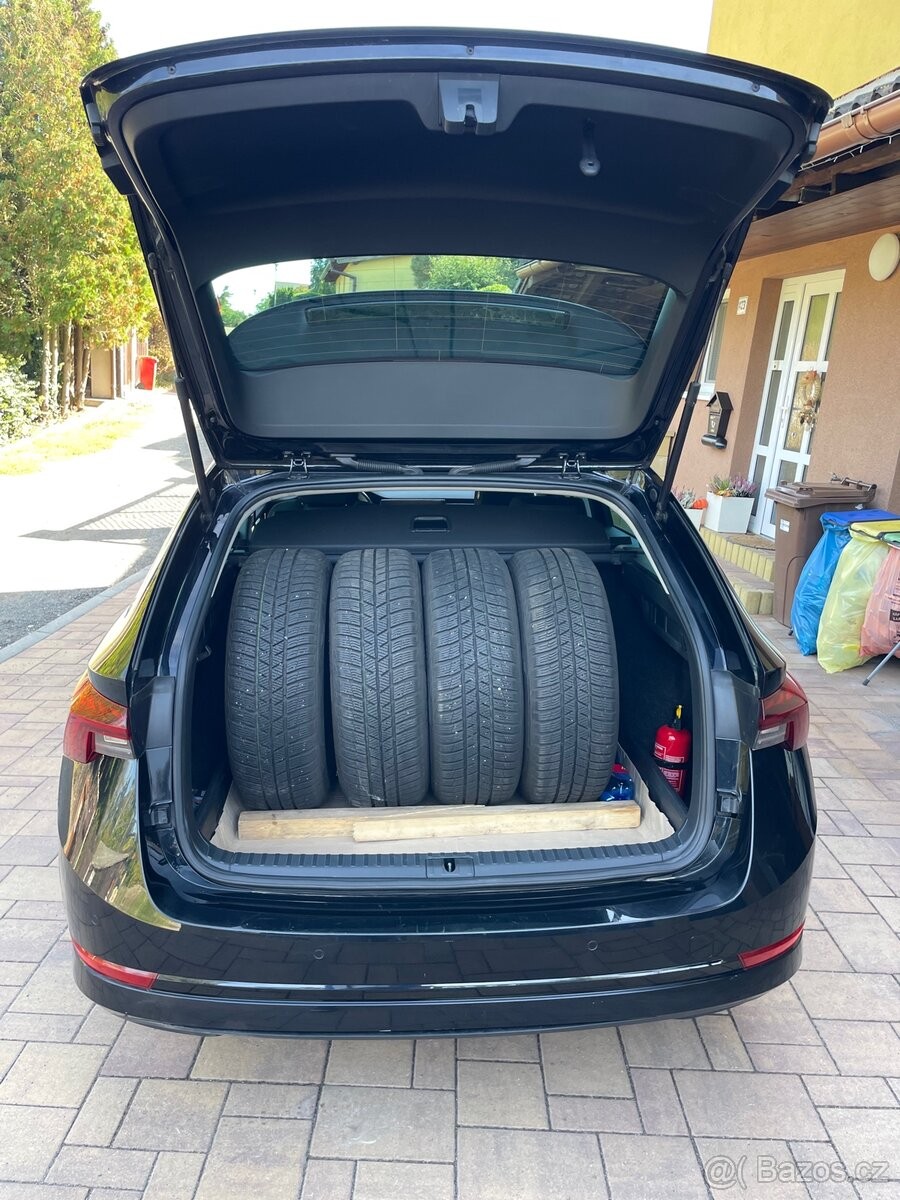 skoda-octavia-2-0-tdi-dsg-style-plus - 5