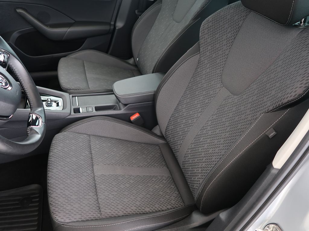 skoda-octavia-2-0-tsi-140kw-4x4-dsg-cz-1maj - 8