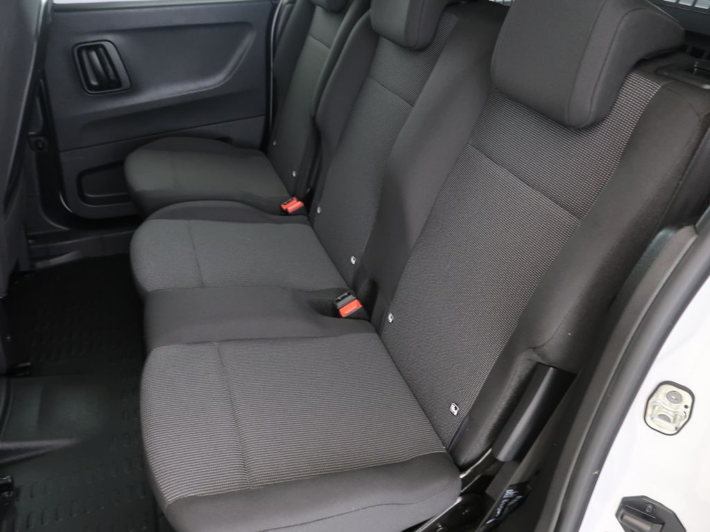 toyota-proace-city-1-5-d-4d-active-manual-cz-1maj - 9
