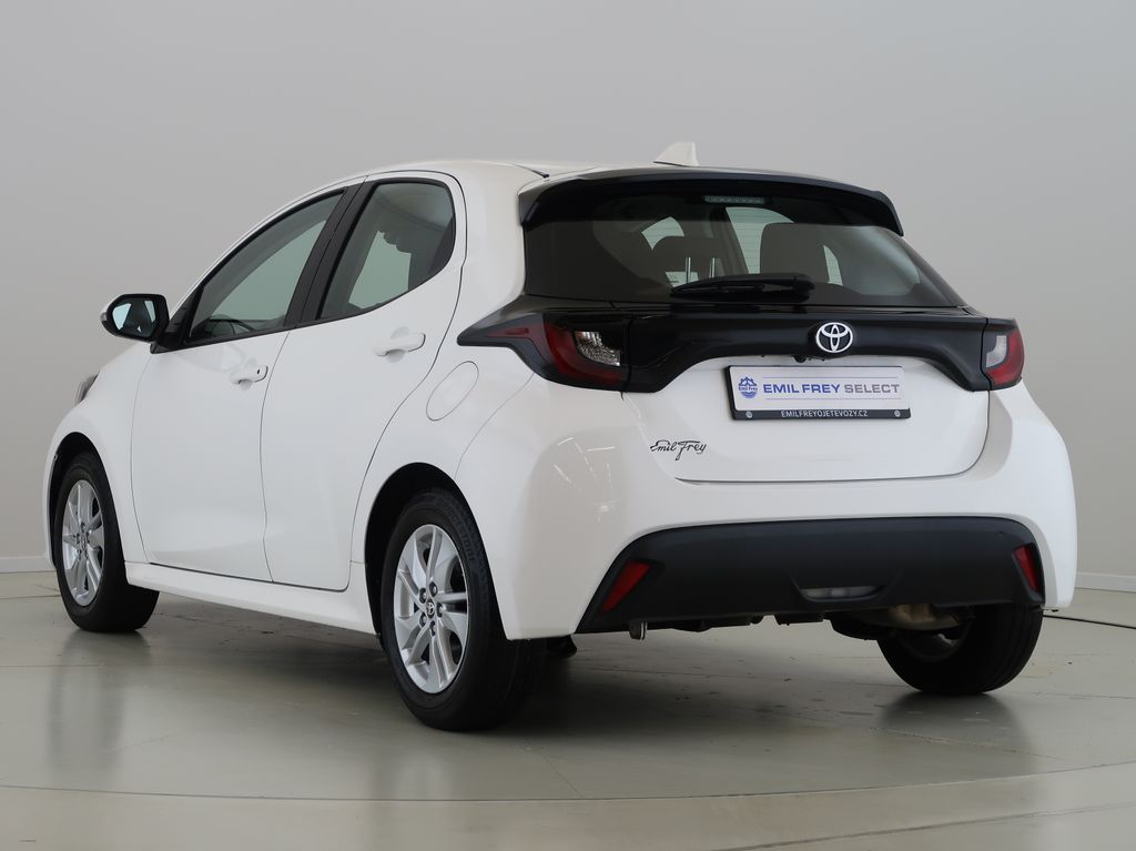 toyota-yaris-1-5-hybrid-68kw-cz-1maj - 6