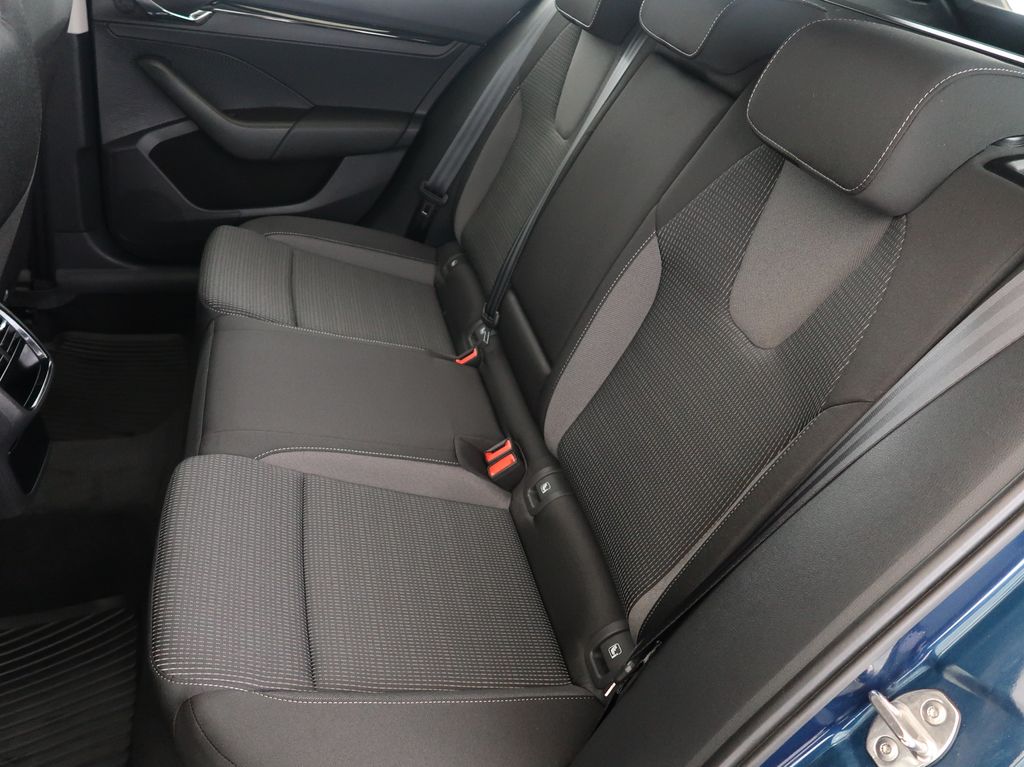skoda-octavia-1-0-tsi-81kw-dsg-ambition-cz - 9