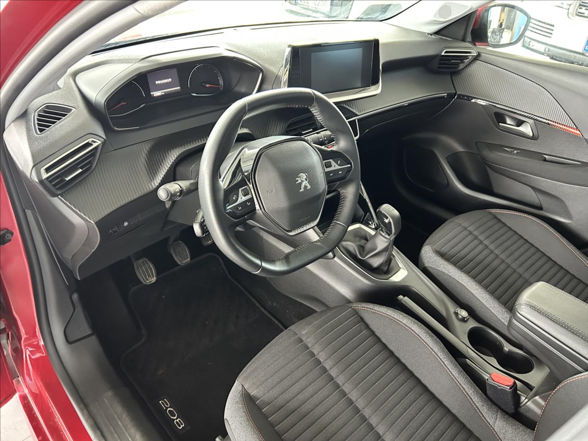 peugeot-208-1-2-puretech-puvod-cr - 6