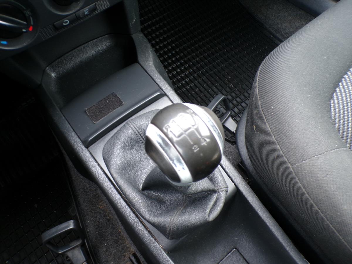 skoda-fabia-1-4-16v-klima-taz-zar - 9