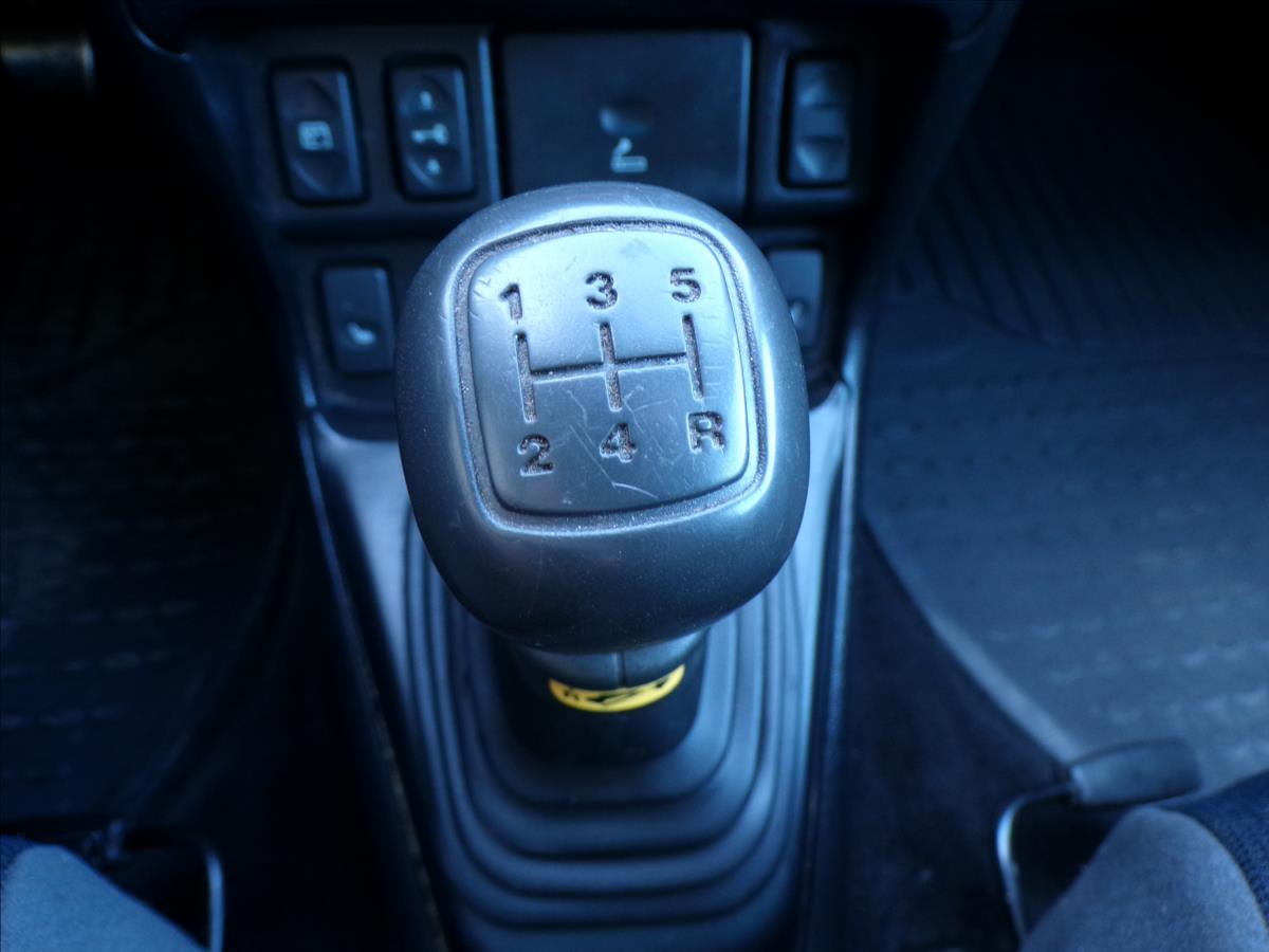 land-rover-freelander-2-0-td4-tazne-zarizeni - 9
