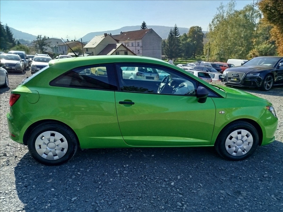 seat-ibiza-1-2-i-51kw-zimni-letni-kola - 6