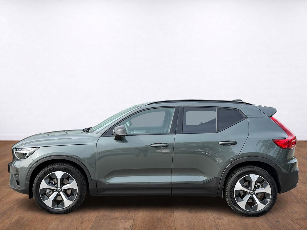 volvo-xc40-plus-b3-acc-blis-full-led - 1