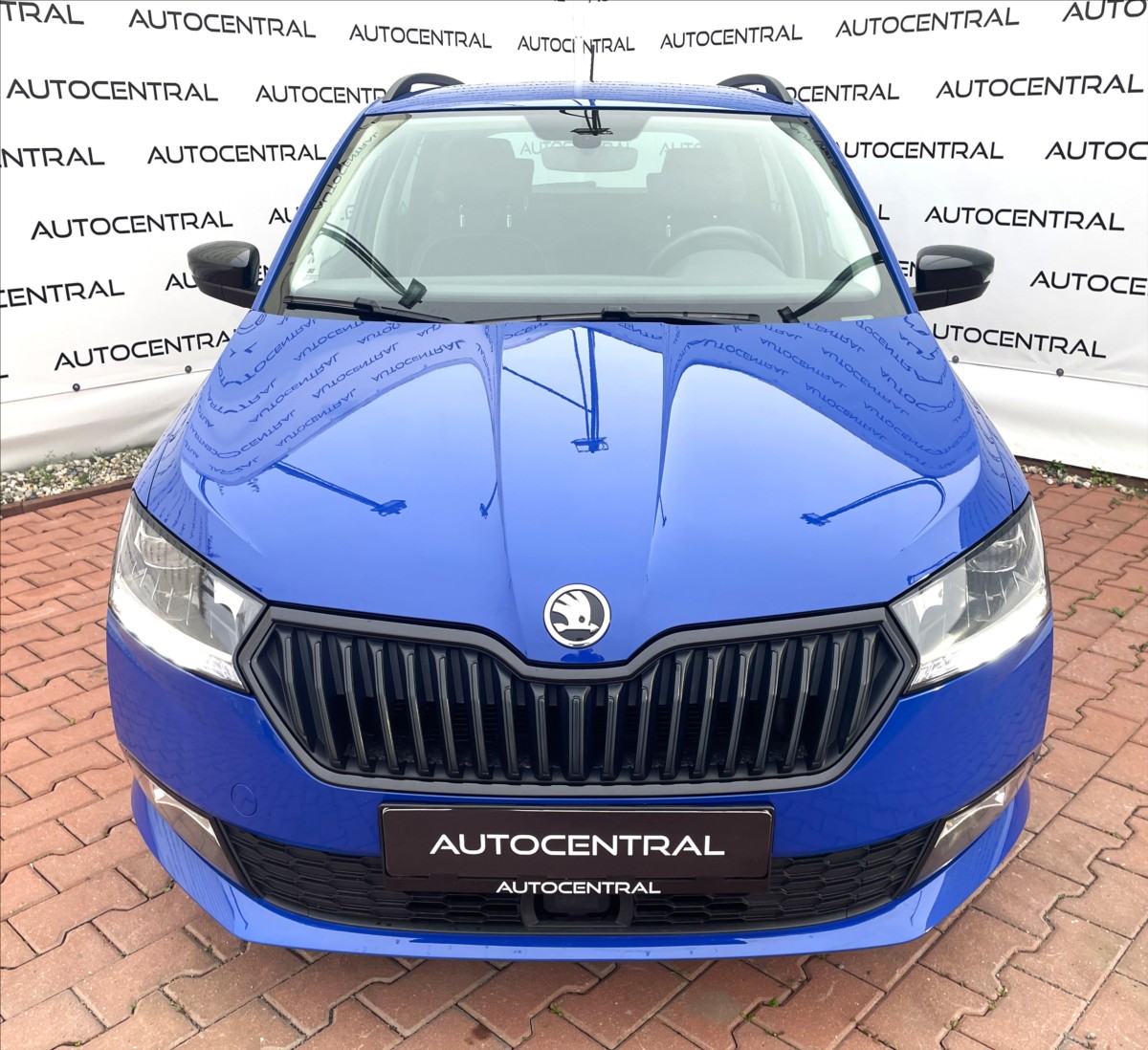 skoda-fabia-1-0-tsi-1-maj-cr-servi-historie - 1
