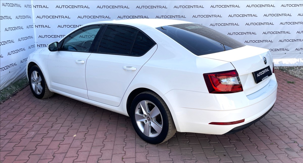 skoda-octavia-1-4-tsi-110kw-cr-dph - 5
