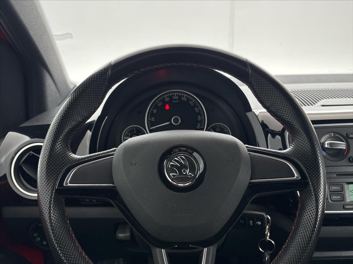 skoda-citigo-1-0-mpi-monte-carlo - 7