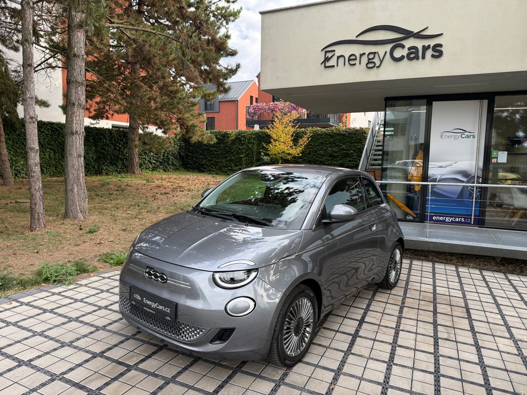 Fiat 500 Icon Plus 42kWh  REZERVACE