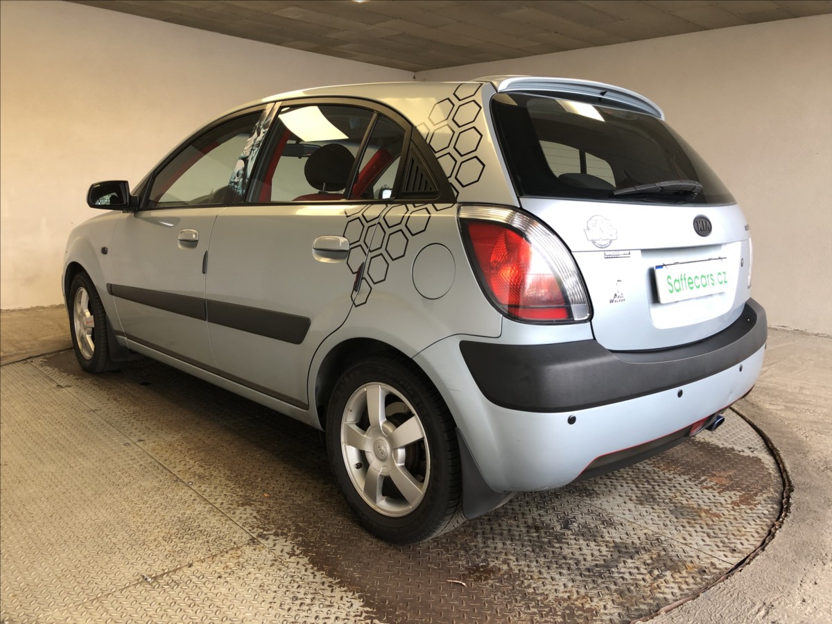 kia-rio-1-6-16v - 4
