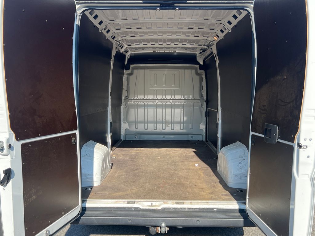 citroen-jumper-121kw-l3h2-klima-1-majitel - 5