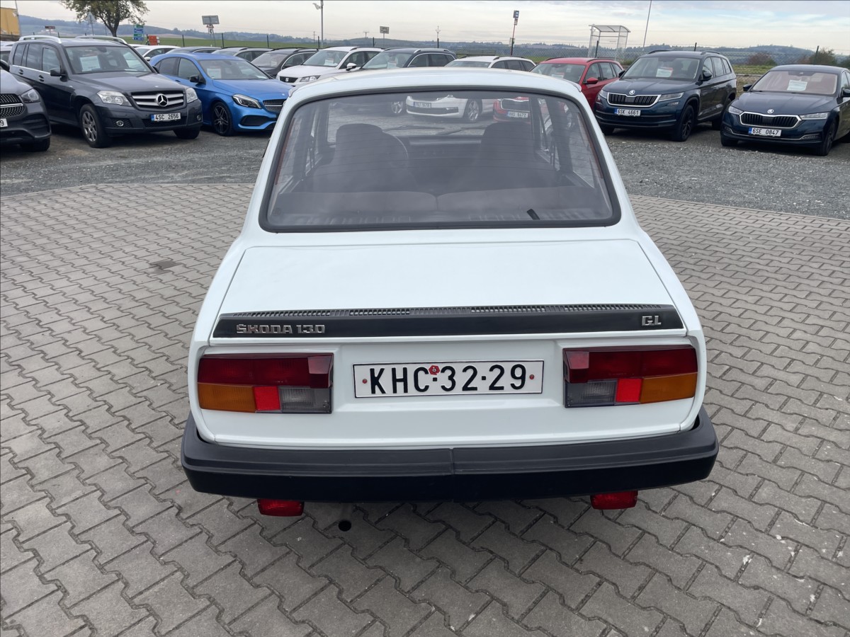 skoda-130-1-3-i-1-majitel-garazovane-pekne - 9