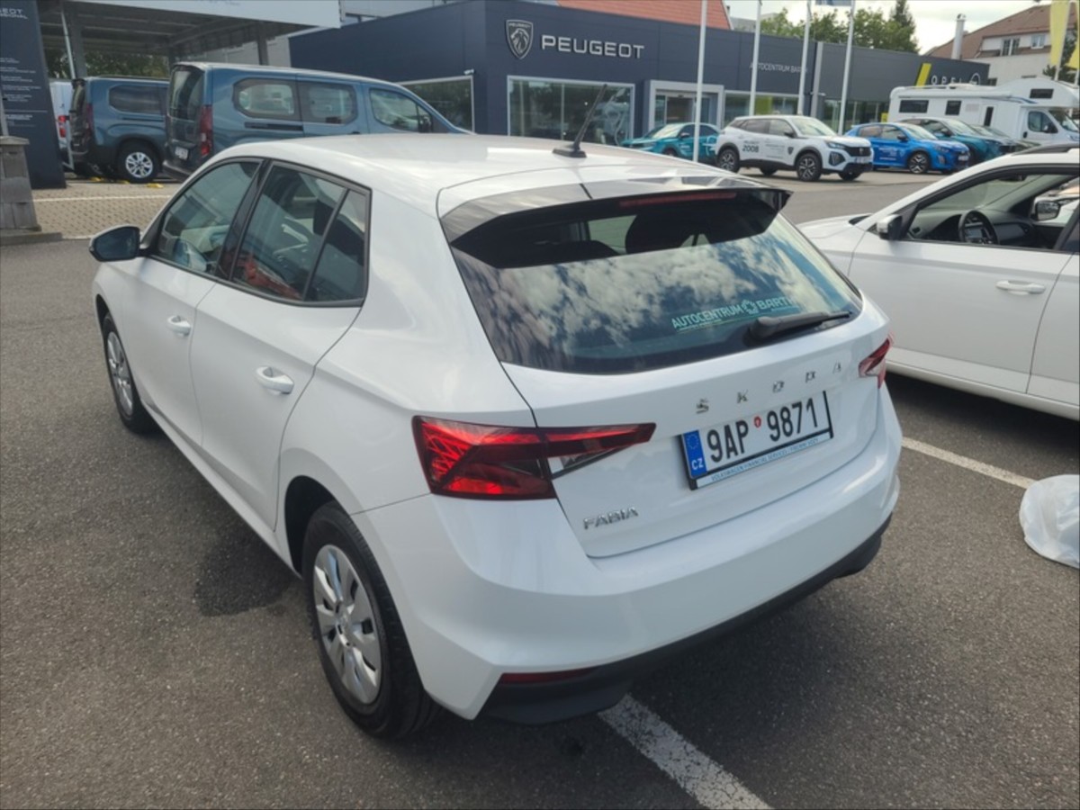 skoda-fabia-1-0-tsi-70kw - 4