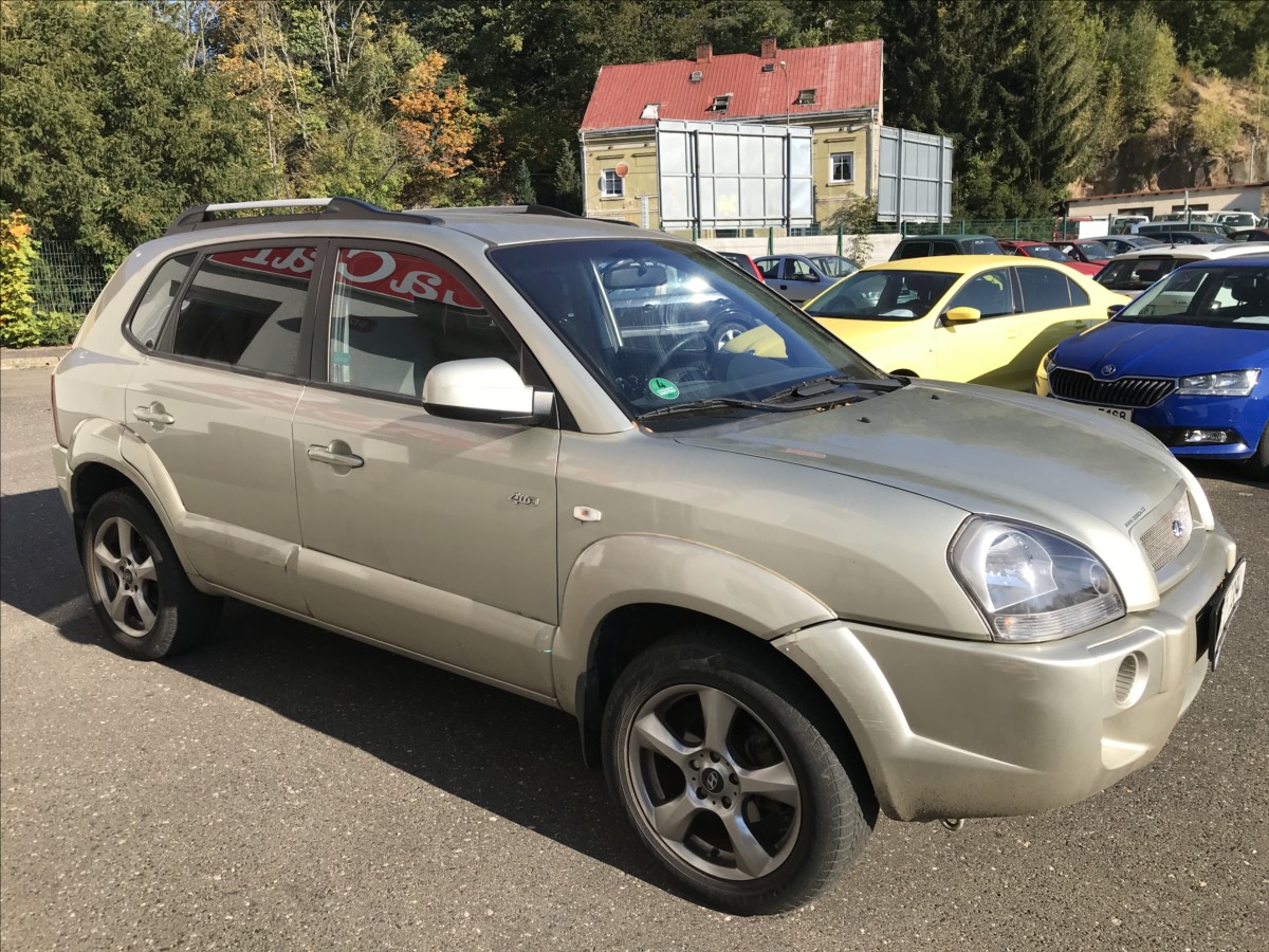 hyundai-tucson-2-0-i-104kw-4x4-mt - 2