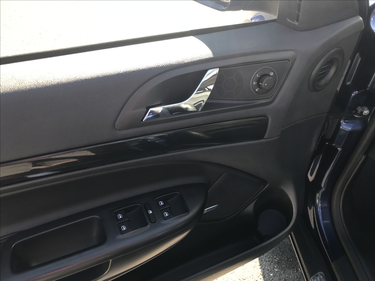 skoda-octavia-2-0-tdi-dsg-laurin-a-klement - 8