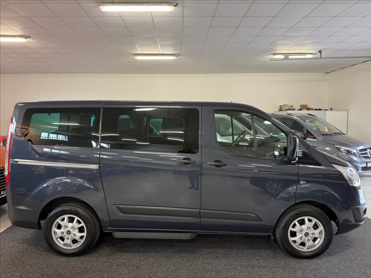 ford-tourneo-custom-2-2-trend-92kw-nove-pneu - 3