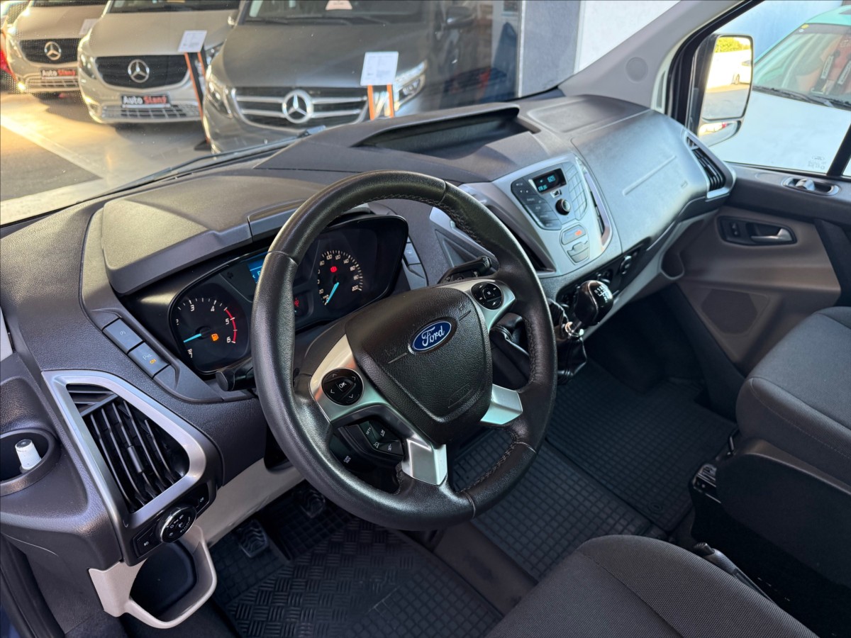 ford-tourneo-custom-2-2-trend-92kw-nove-pneu - 8