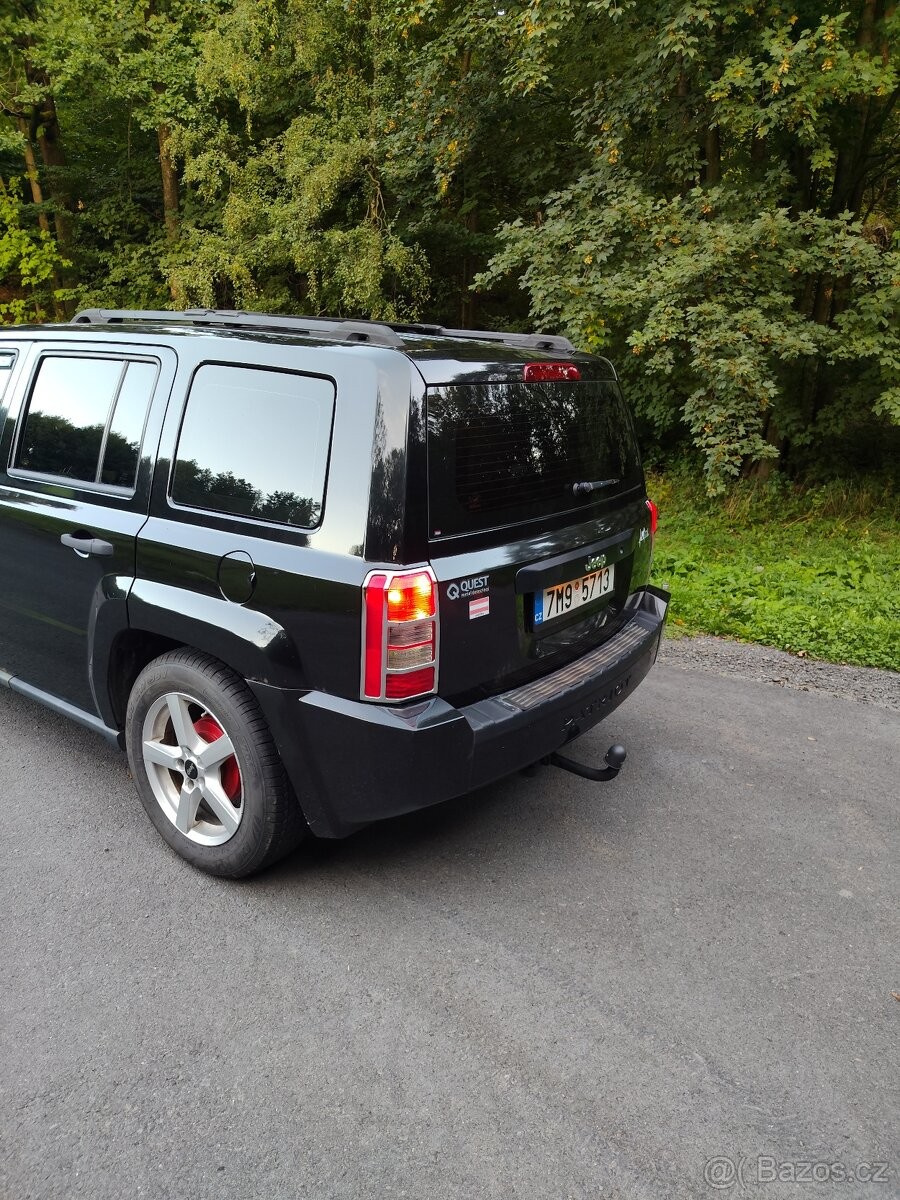 jeep-patriot-2-4 - 1