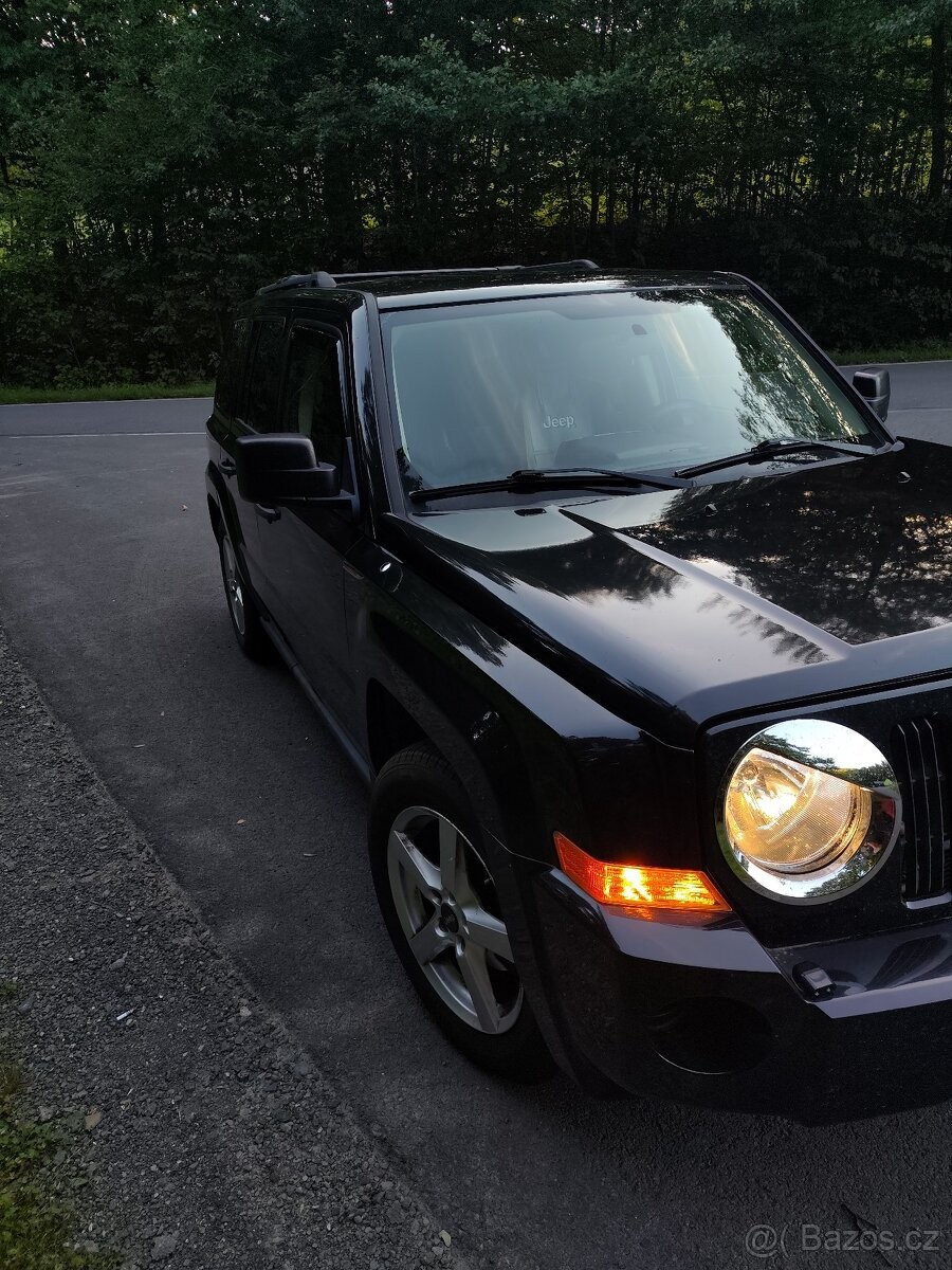jeep-patriot-2-4 - 6