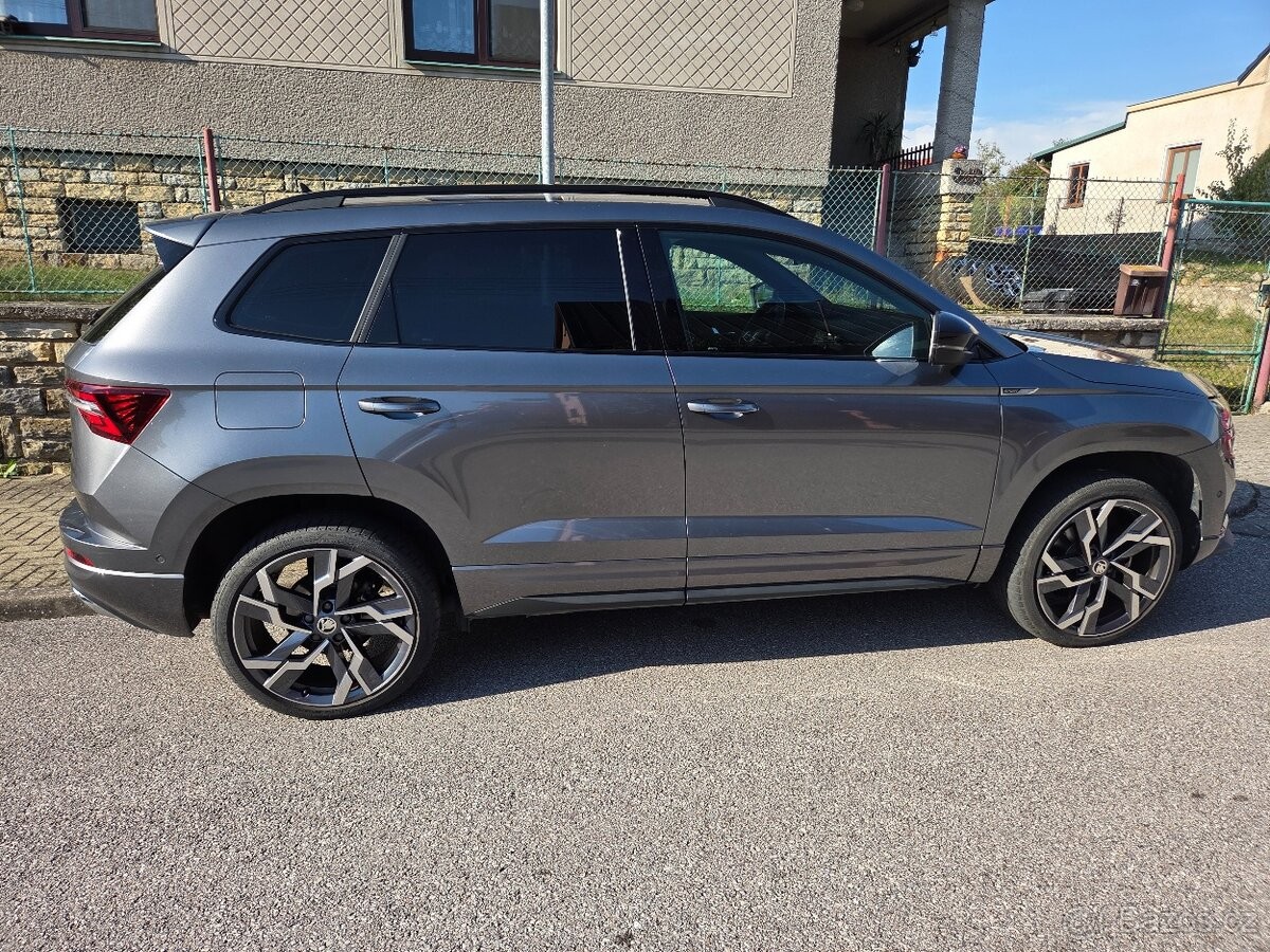 skoda-karoq-1-5-tsi-dsg-sportline - 7