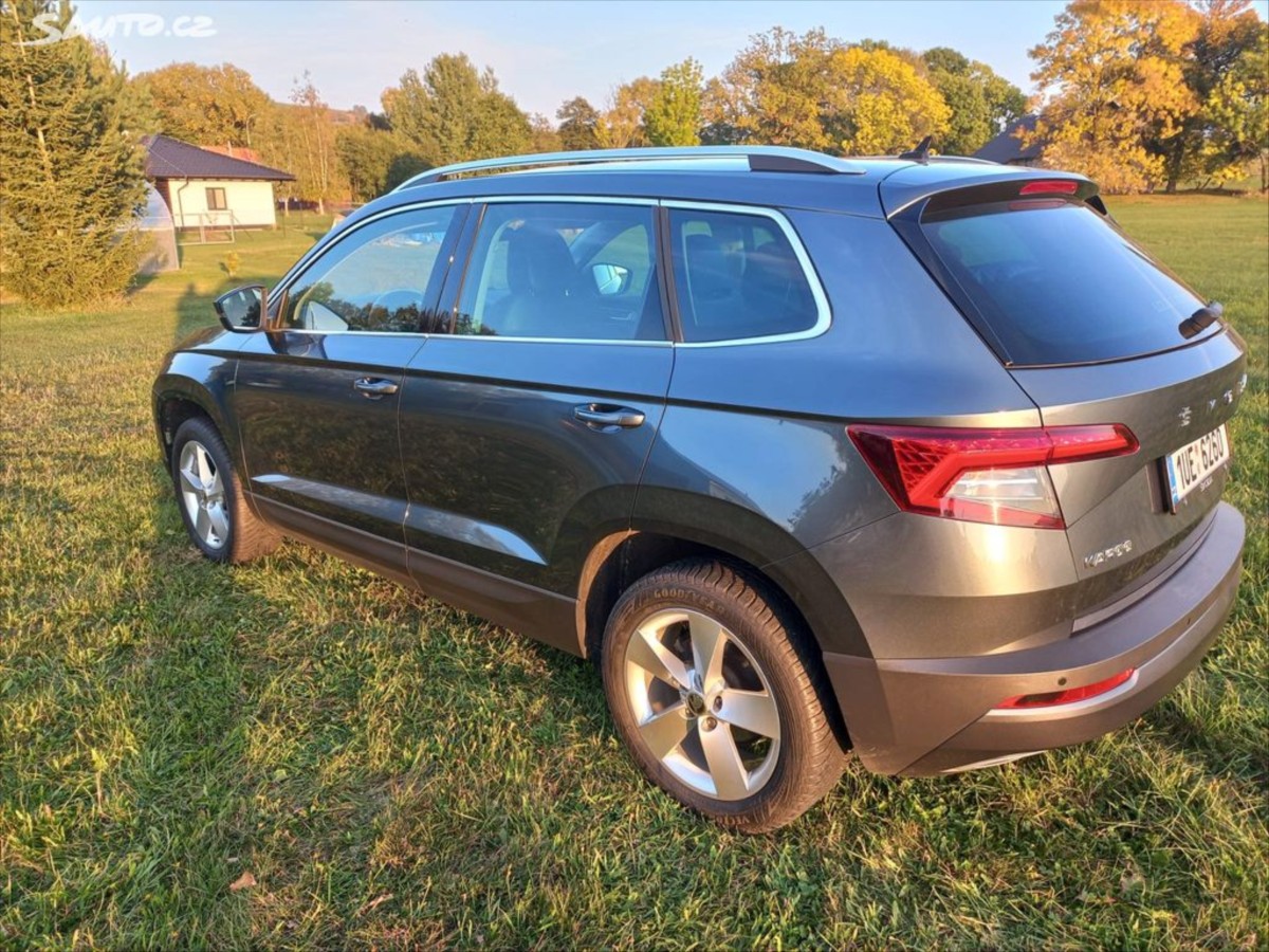 skoda-karoq-1-5-tsi-dsg - 6