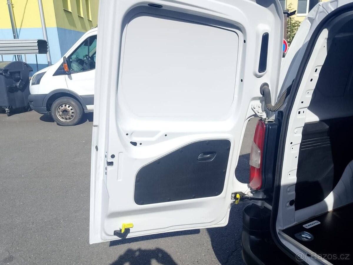 toyota-proace-city-1-5-city-pickup - 7