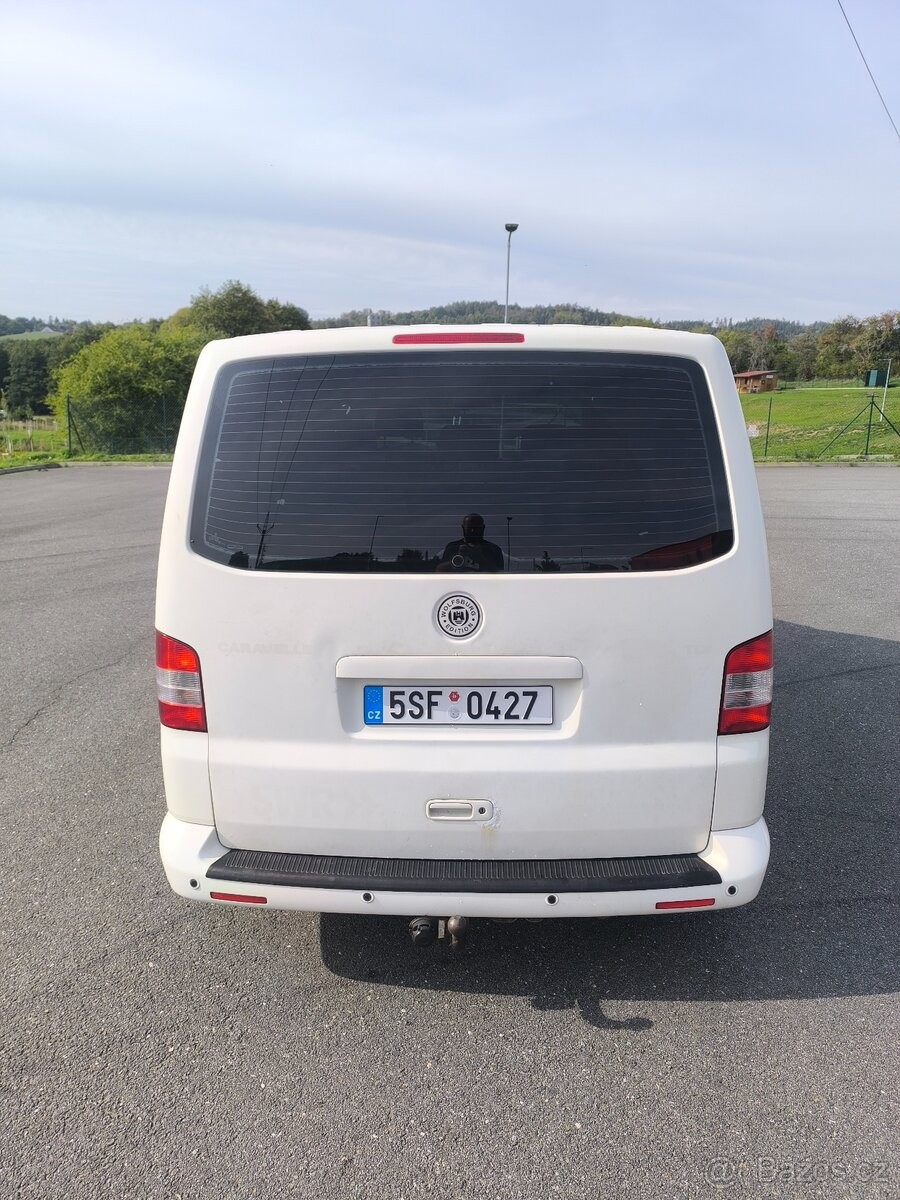 volkswagen-caravelle-2-5 - 1