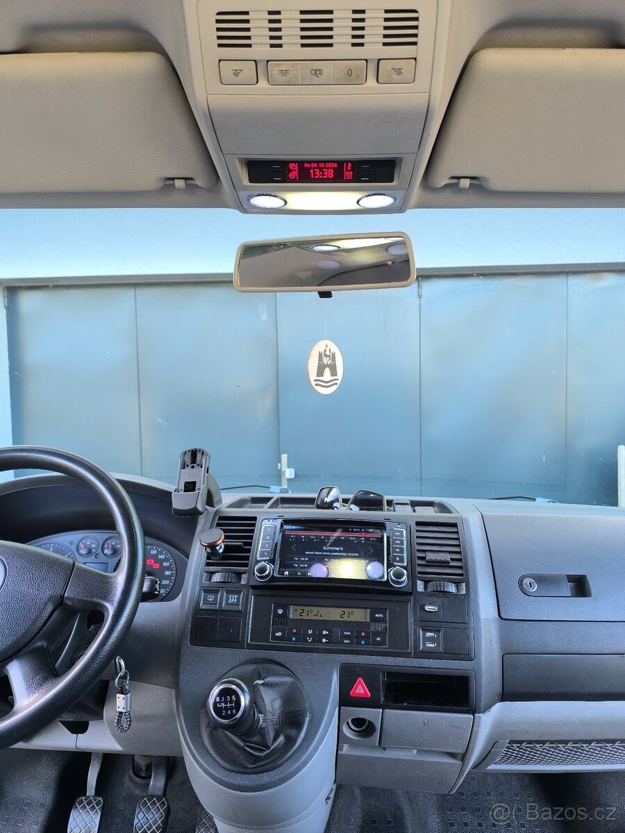 volkswagen-caravelle-2-5 - 5