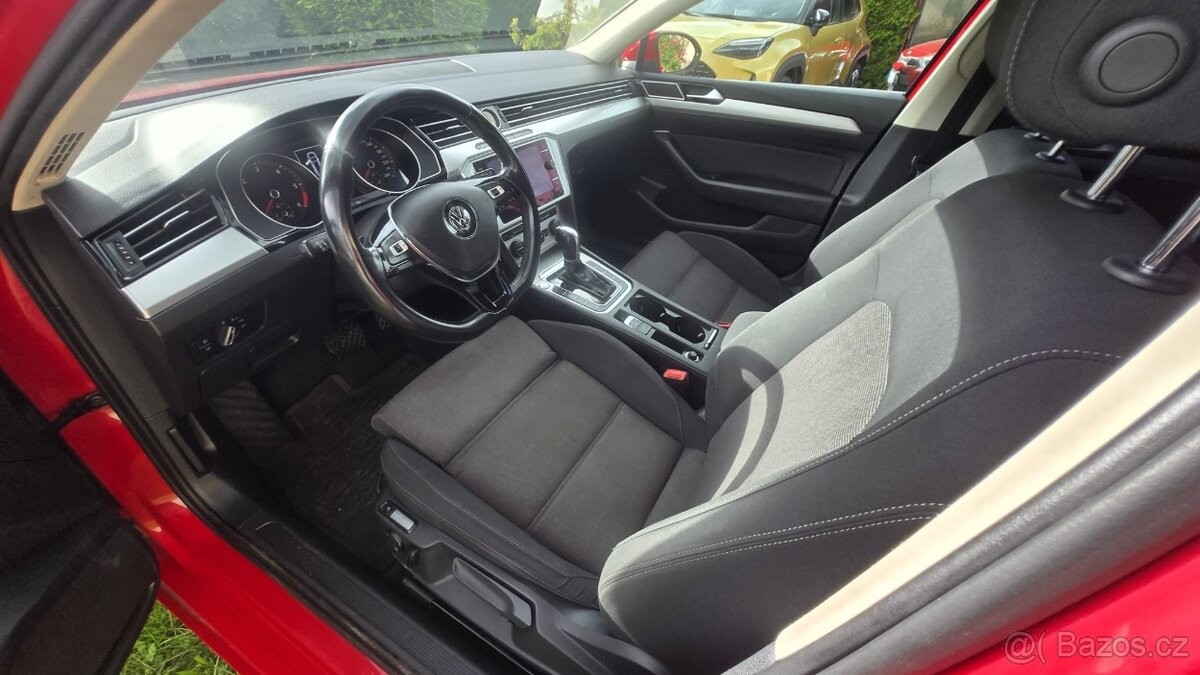 volkswagen-passat-1-6-tdi-automat-2017 - 1