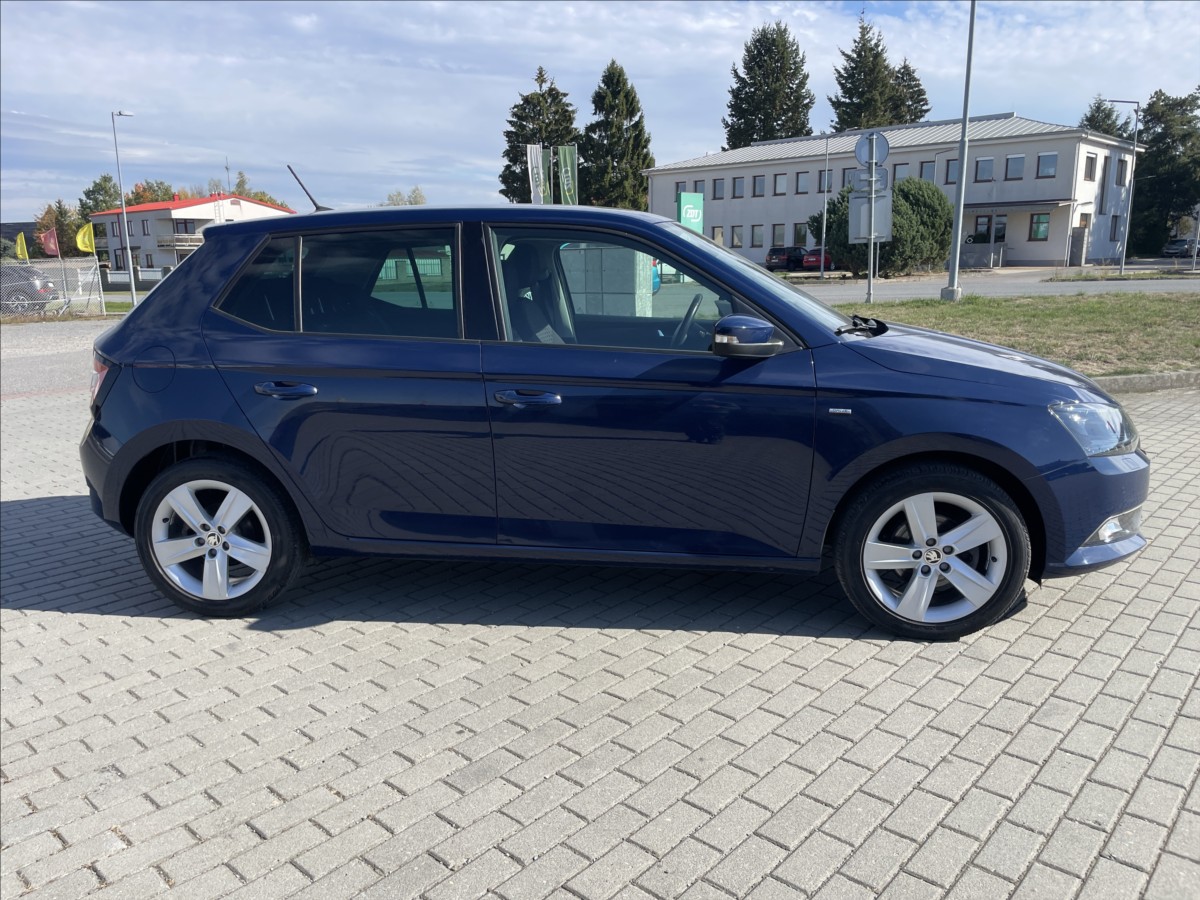 skoda-fabia-1-0-tsi-70kw-drive-gps-led-klimatronic - 4