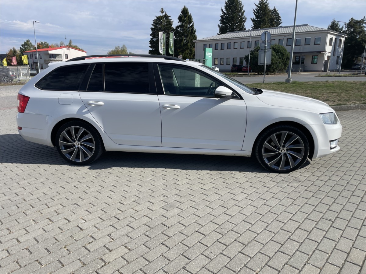 skoda-octavia-2-0-tdi-135kw-dsg-4x4-klimatr - 4