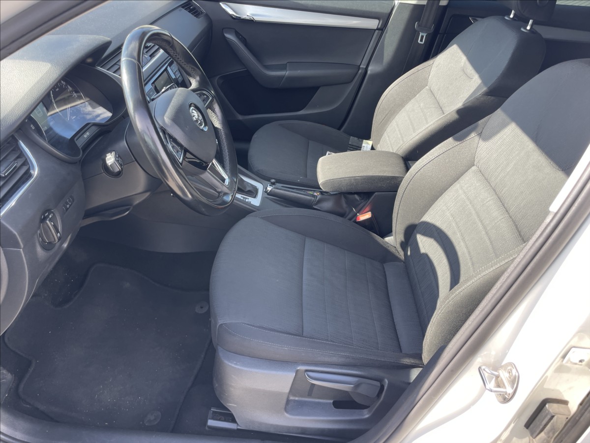 skoda-octavia-2-0-tdi-135kw-dsg-4x4-klimatr - 6
