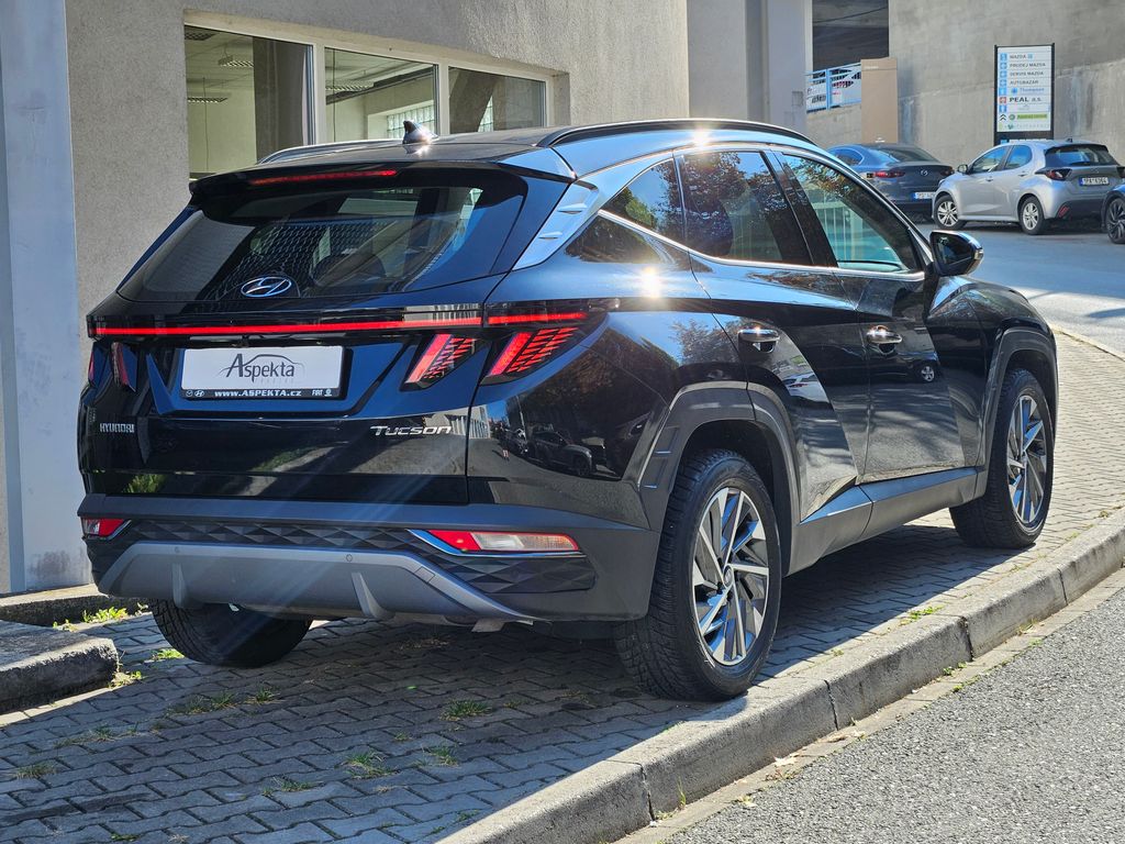 hyundai-tucson-1-6-t-gdi-smart-18-1-maj - 4