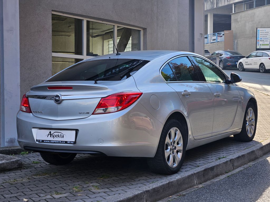 opel-insignia-1-4t-103kw-active-2-maj - 4