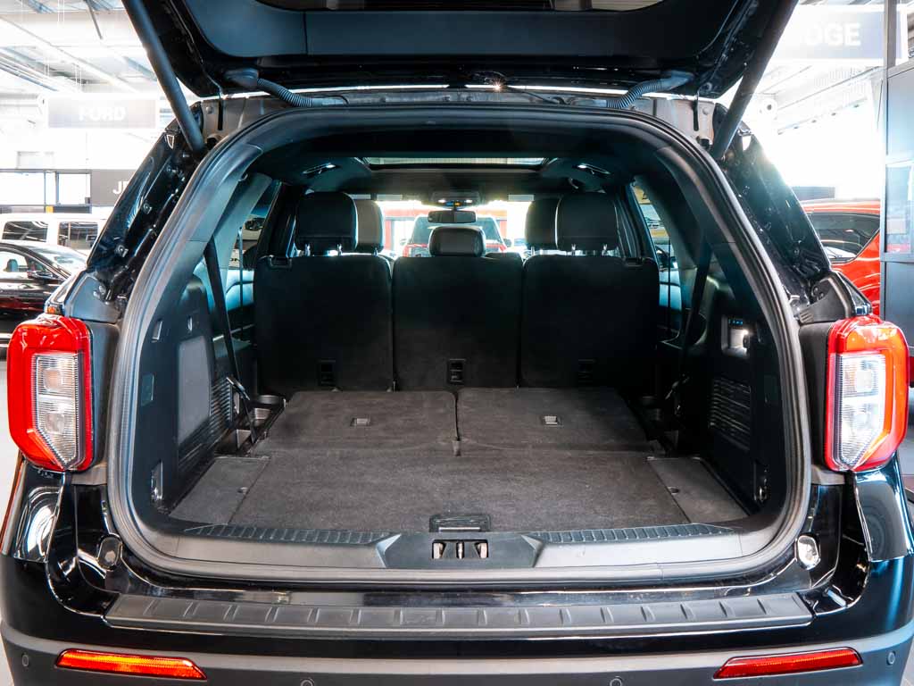 ford-explorer-3-0-st-panorama-masaz-sed-4wd - 6