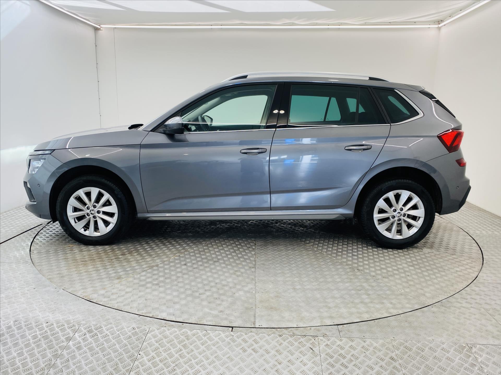 skoda-kamiq-1-5-tsi-110kw-dsg-top-selection - 2